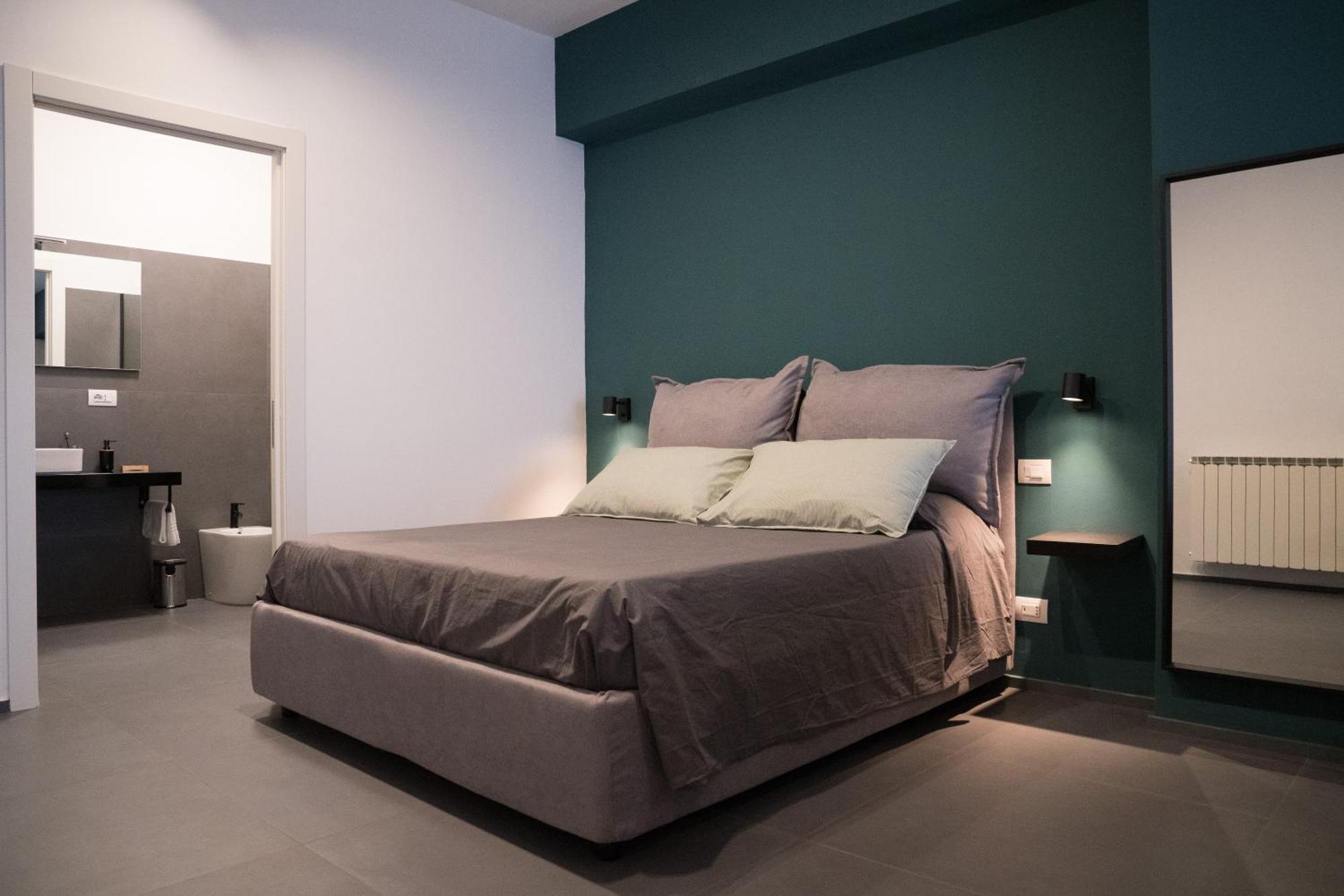 Okto Apartments Milazzo Eksteriør billede